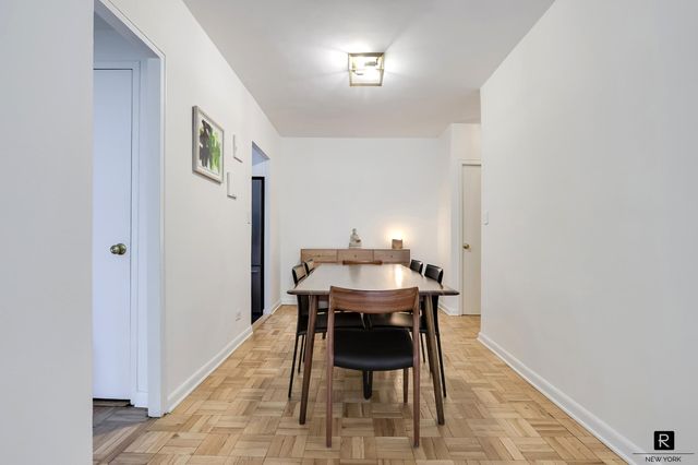 63 E 9th St Apt 4O, New York City, NY 10003