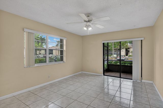 147 Deer Creek Boulevard 401, Deerfield Beach, FL 33442