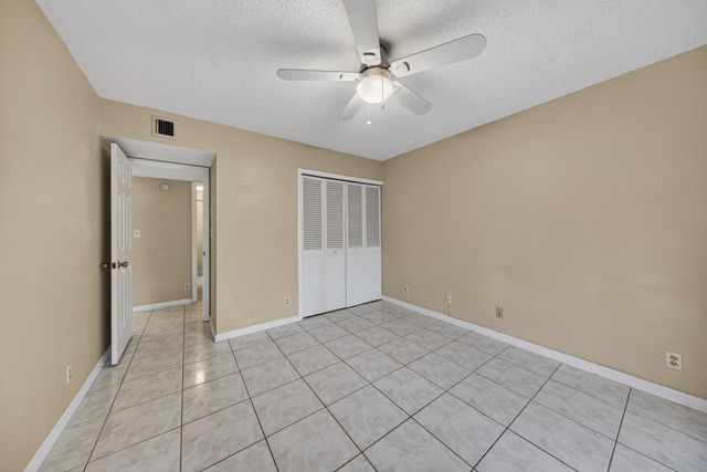 147 Deer Creek Boulevard 401, Deerfield Beach, FL 33442