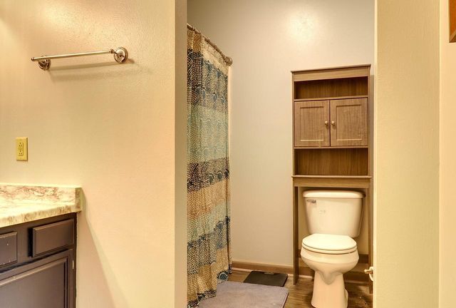 3205 CLOVE Drive, Madison, WI 53704