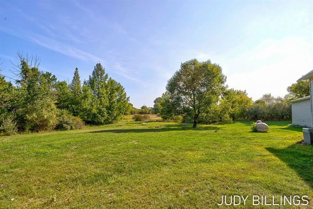 1317 68th Street, South Haven, MI 49090