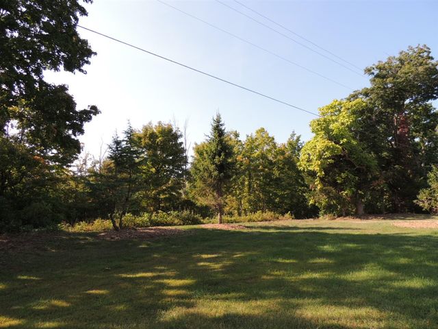 1317 68th Street, South Haven, MI 49090