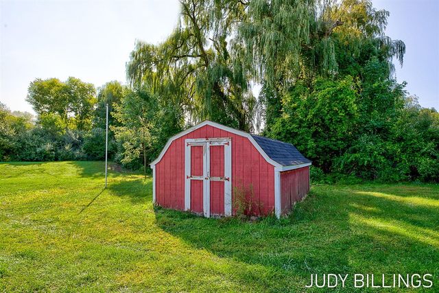 1317 68th Street, South Haven, MI 49090