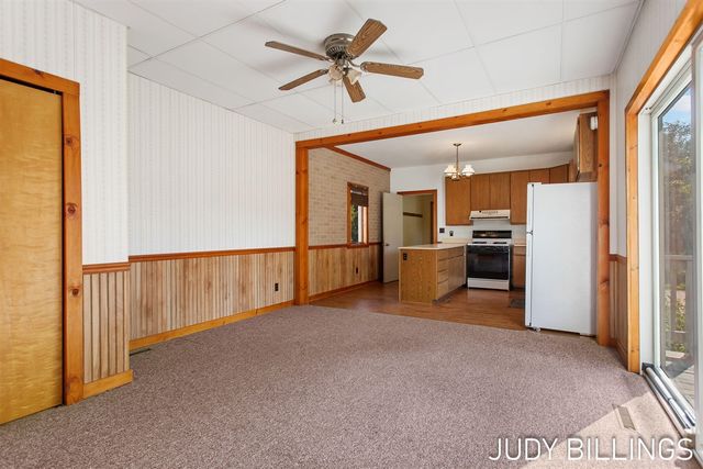 1317 68th Street, South Haven, MI 49090