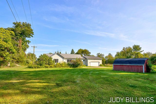 1317 68th Street, South Haven, MI 49090