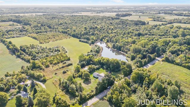 1317 68th Street, South Haven, MI 49090