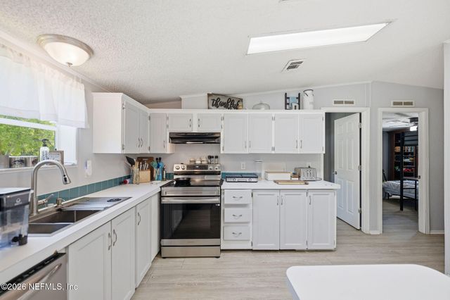 2689 SILVER CREEK Drive, Green Cove Springs, FL 32043