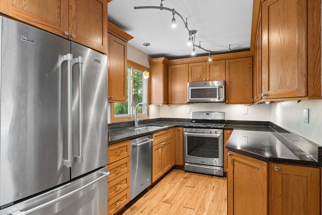 336 E Joliet Highway, New Lenox, IL 60451