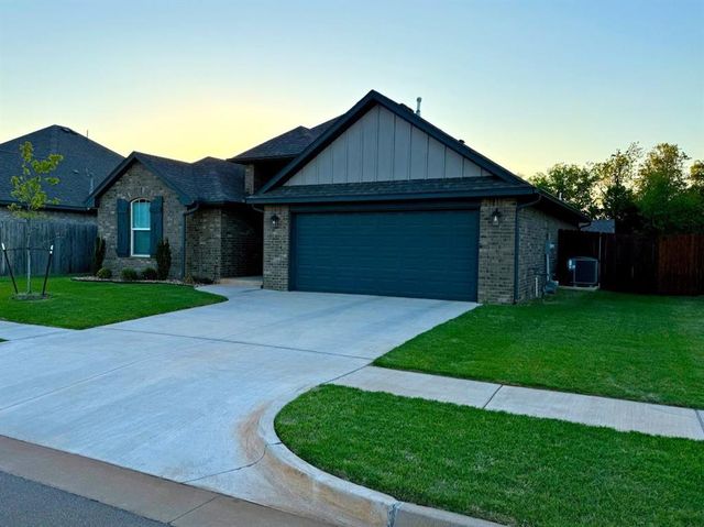 14129 Upper Village Drive, Piedmont, OK 73078