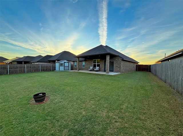 14129 Upper Village Drive, Piedmont, OK 73078