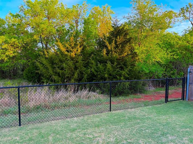14129 Upper Village Drive, Piedmont, OK 73078