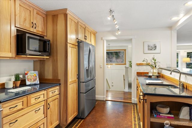 20331 83rd Avenue W, Edmonds, WA 98026