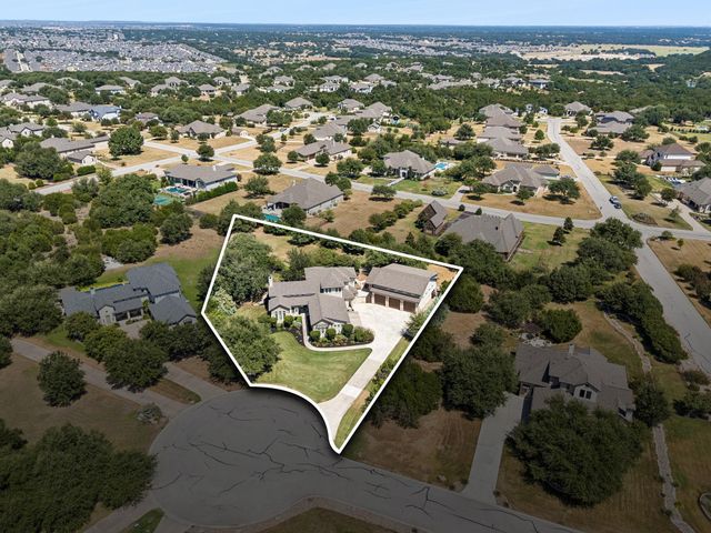 408 Old Pecan LN, Leander, TX 78641