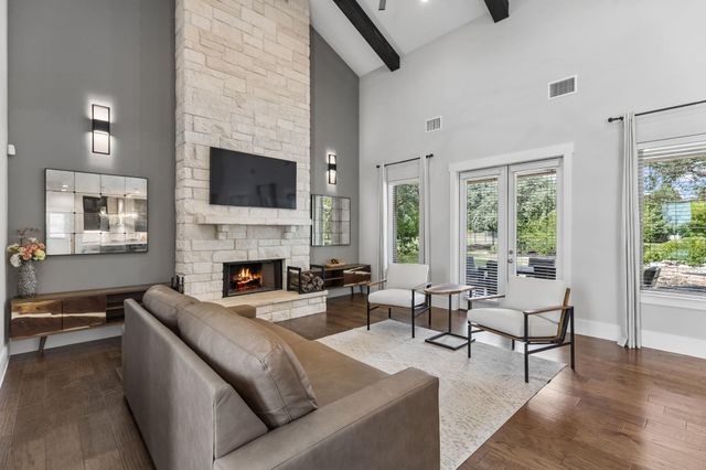 408 Old Pecan LN, Leander, TX 78641