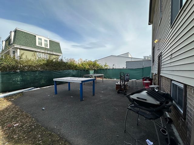 74 Ashford 2, Boston, MA 02134