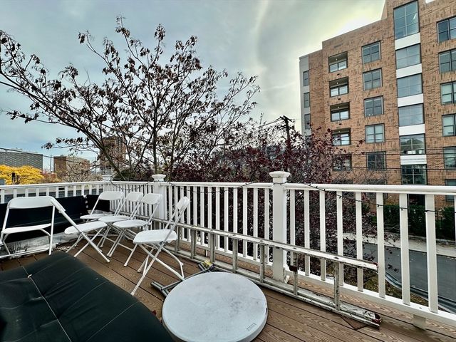 74 Ashford 2, Boston, MA 02134