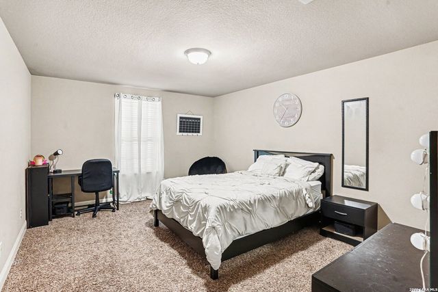 1723 Finland Palm, San Antonio, TX 78251