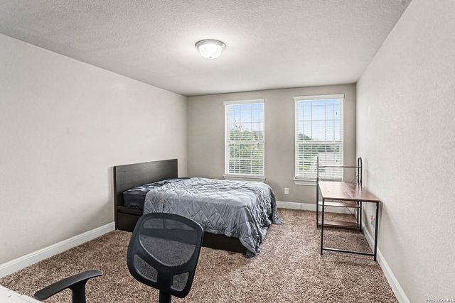 1723 Finland Palm, San Antonio, TX 78251