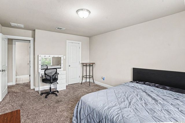 1723 Finland Palm, San Antonio, TX 78251