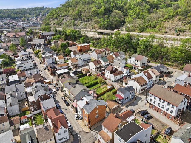816 Penn STREET, Sharpsburg, PA 15215