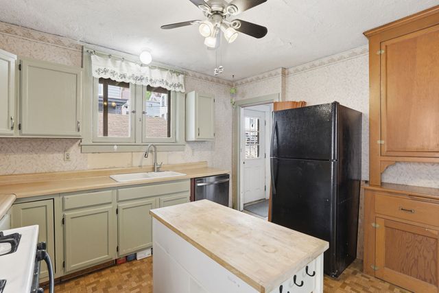 816 Penn STREET, Sharpsburg, PA 15215
