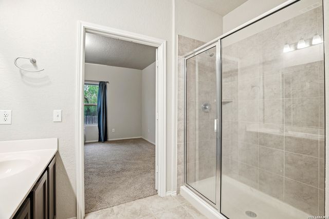 5314 RILEY WAY, St Hedwig, TX 78152