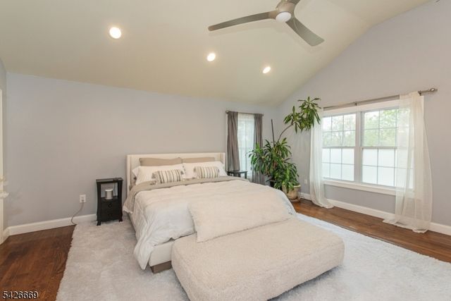 29 Van Duyne Ave, Wayne Twp., NJ 07470