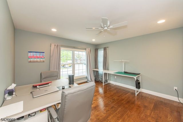 29 Van Duyne Ave, Wayne Twp., NJ 07470