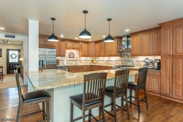 29 Van Duyne Ave, Wayne Twp., NJ 07470