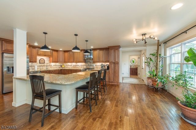 29 Van Duyne Ave, Wayne Twp., NJ 07470