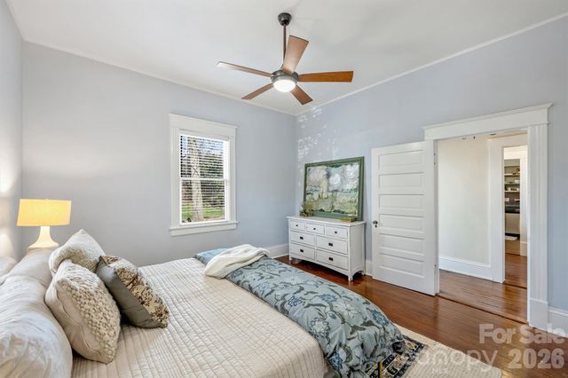 1818 Lennox Avenue, Charlotte, NC 28203