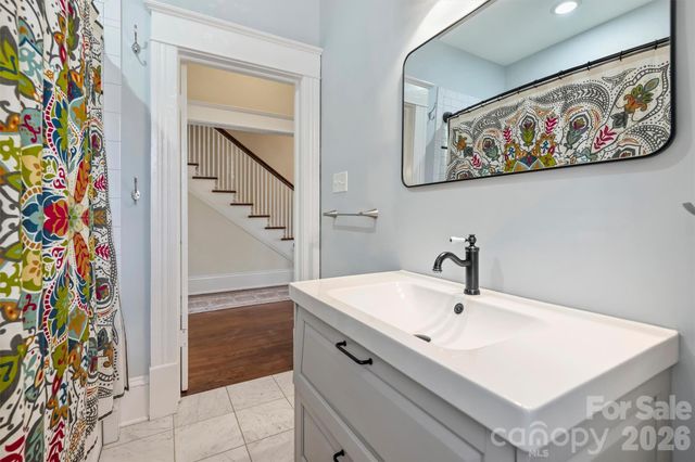 1818 Lennox Avenue, Charlotte, NC 28203