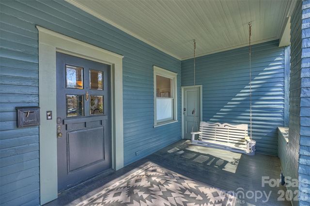 1818 Lennox Avenue, Charlotte, NC 28203