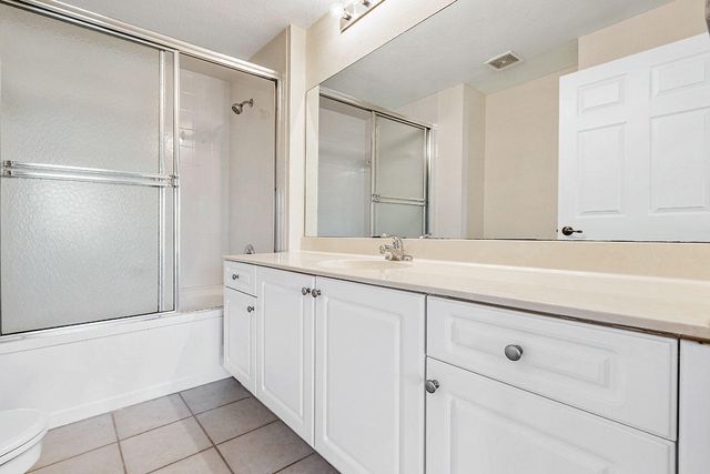 2917 Tuscany Court 116, Palm Beach Gardens, FL 33410