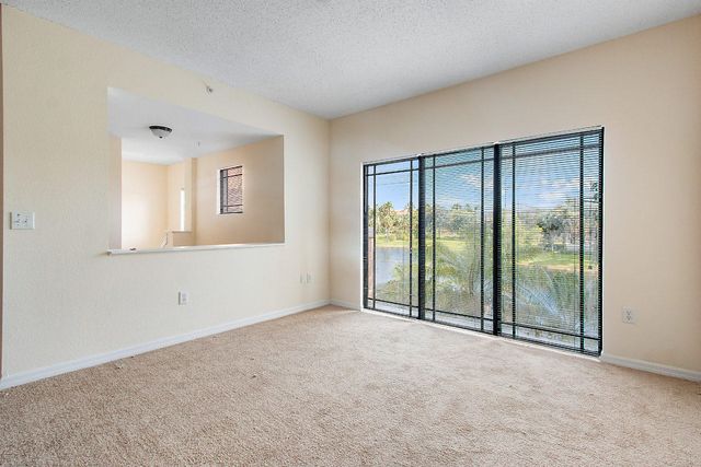 2917 Tuscany Court 116, Palm Beach Gardens, FL 33410