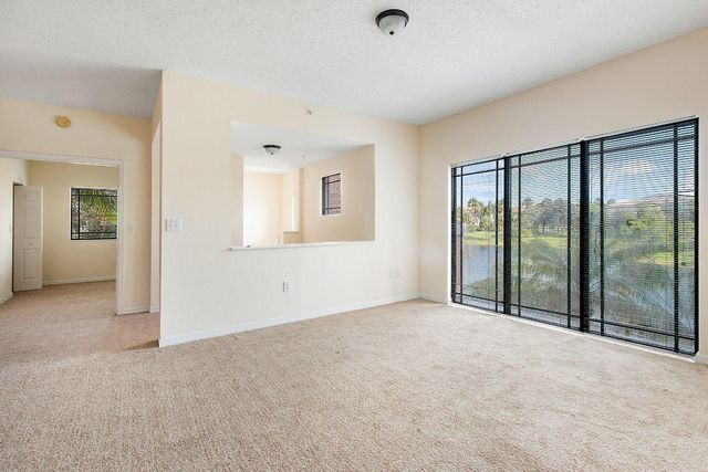 2917 Tuscany Court 116, Palm Beach Gardens, FL 33410