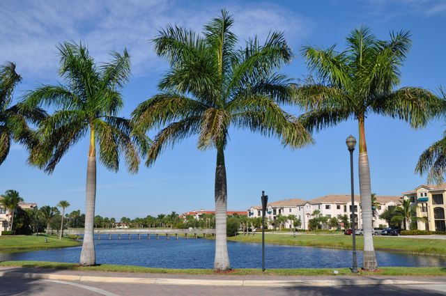 2917 Tuscany Court 116, Palm Beach Gardens, FL 33410
