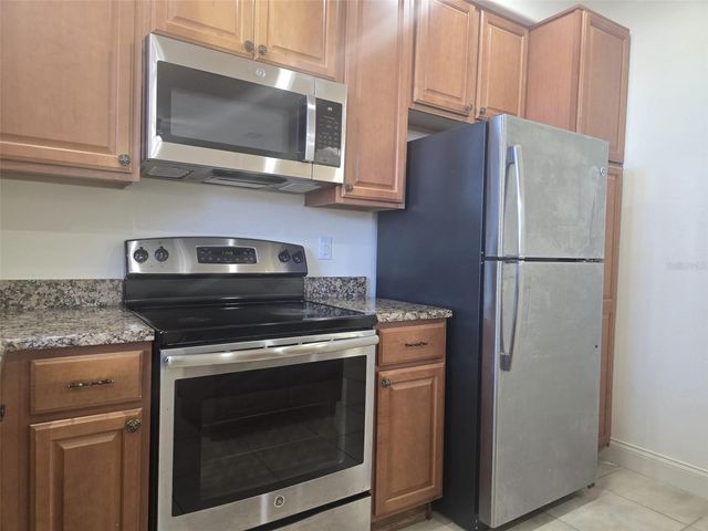 2520 BELLA VISTA DRIVE, Davenport, FL 33897