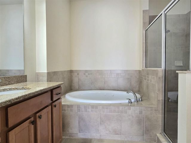 2520 BELLA VISTA DRIVE, Davenport, FL 33897