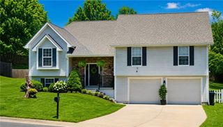 19415 E 13th Street N, Independence, MO 64056
