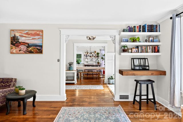 29 Chance Cove Lane, Asheville, NC 28806