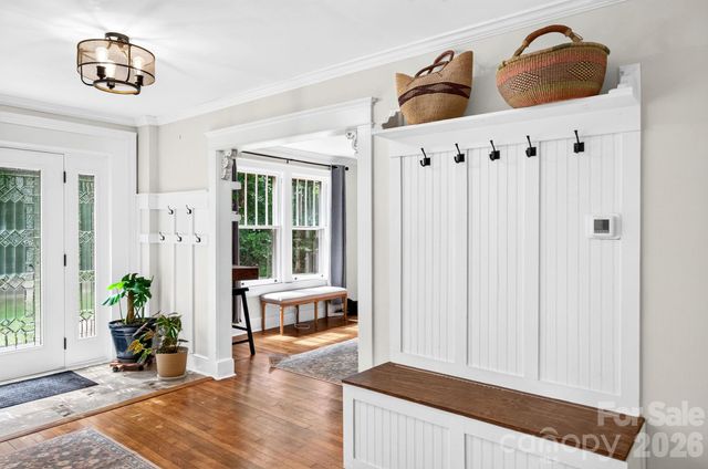 29 Chance Cove Lane, Asheville, NC 28806