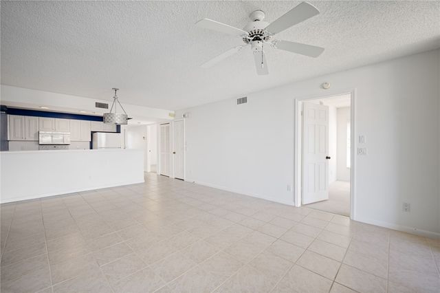 2140 Spyglass Lane 116, Vero Beach, FL 32963