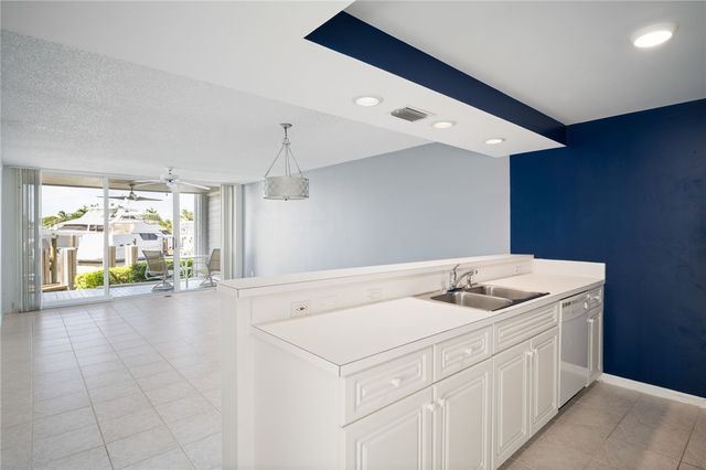 2140 Spyglass Lane 116, Vero Beach, FL 32963