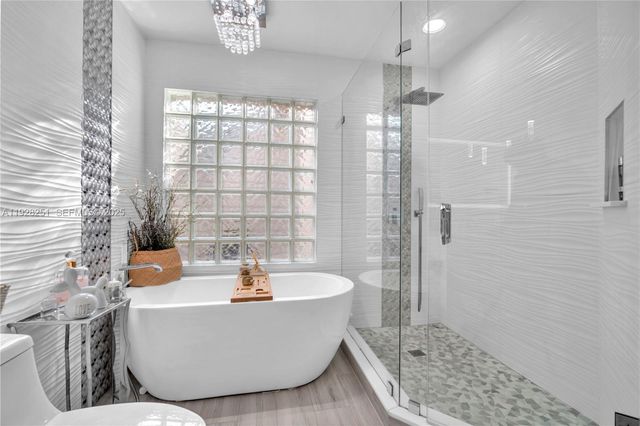 6471 NW 41st Ter, Coconut Creek, FL 33073