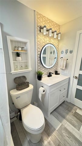 6471 NW 41st Ter, Coconut Creek, FL 33073