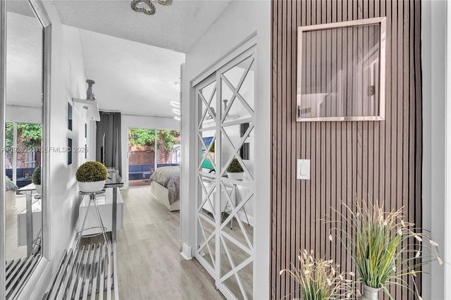 6471 NW 41st Ter, Coconut Creek, FL 33073