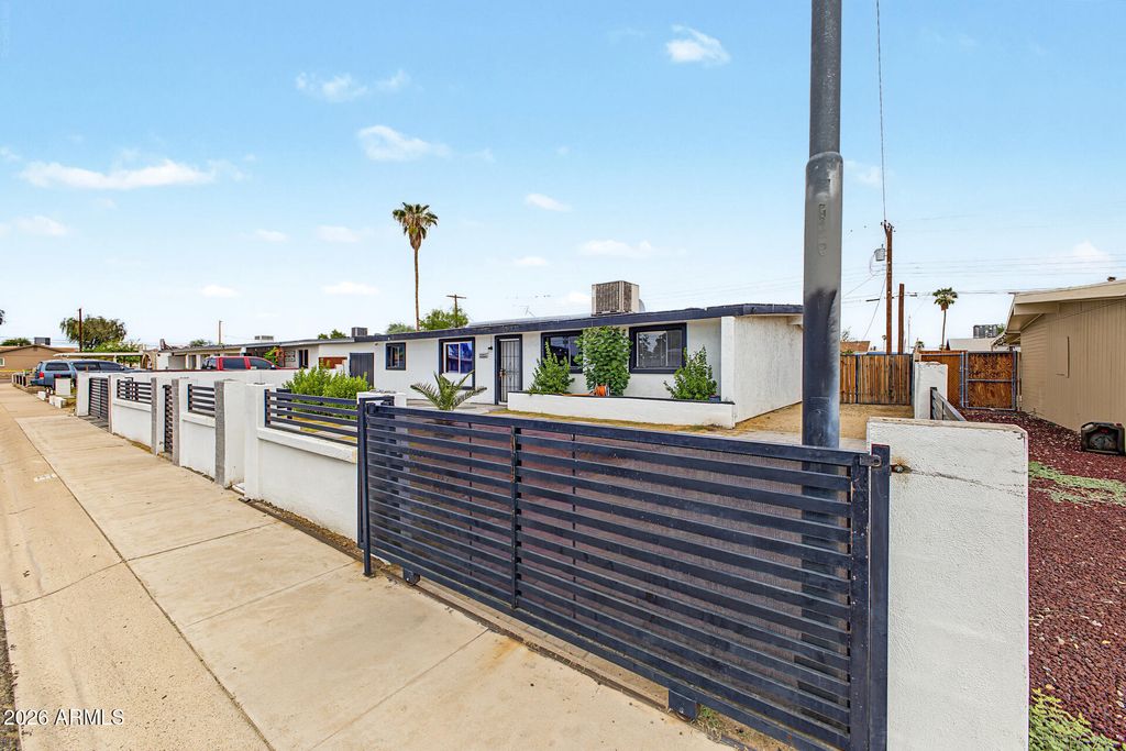 3815 N 50TH Drive, Phoenix, AZ 85031 — photo 4