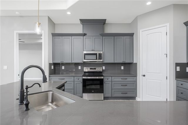 2339 Raven Court, Bullhead City, AZ 86442