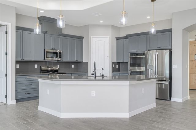 2339 Raven Court, Bullhead City, AZ 86442